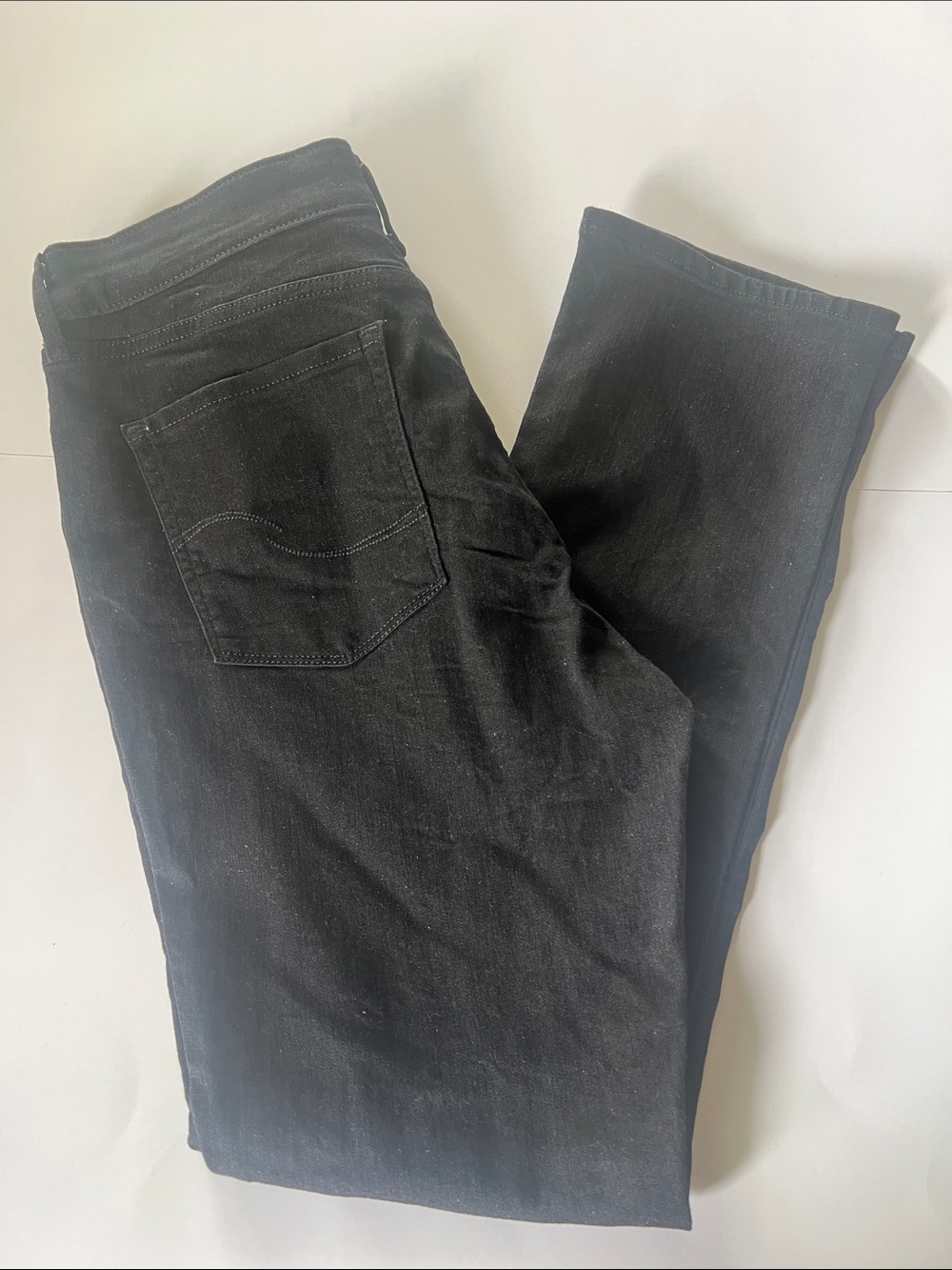 Signature by Levi Strauss Black Straight-Leg Women’s Jeans